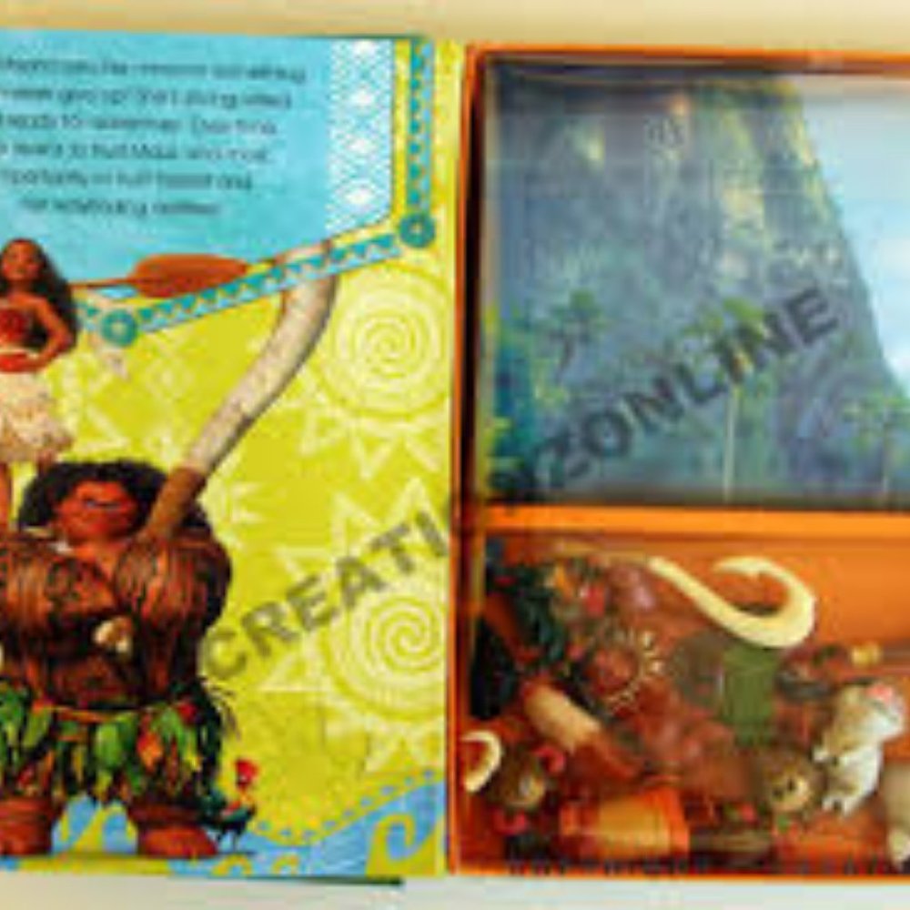 Disney Moana My Busy Board Book with Figurines - Picture 2 of 6